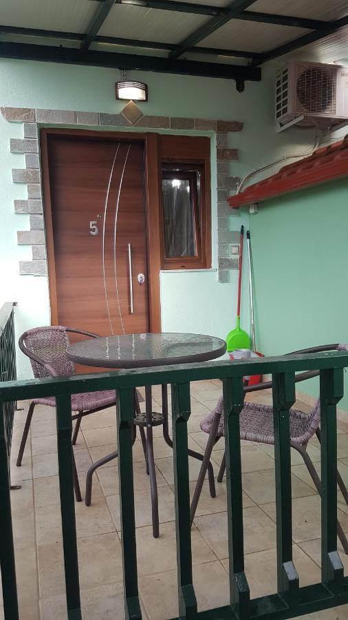 Villa Relax Vrasná Zewnętrze zdjęcie